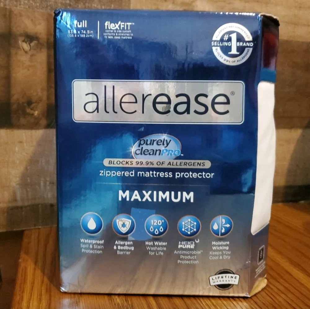 ALLEREASE Maximum Mattress Protector Blocks 99.9% Allergens White Full Flex Fit